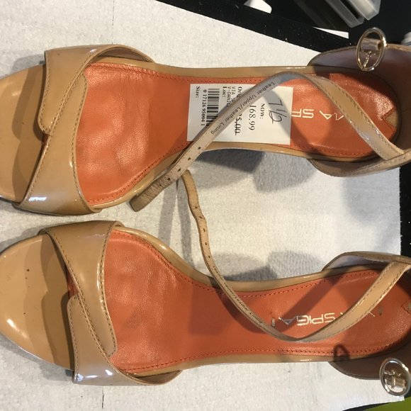 VIA SPGA USED DESIGNER WEDGES - Picture 1 of 8